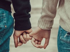 Prietenie / relatie serioasa cu doamna draguta,supla,singura,fara obligatii